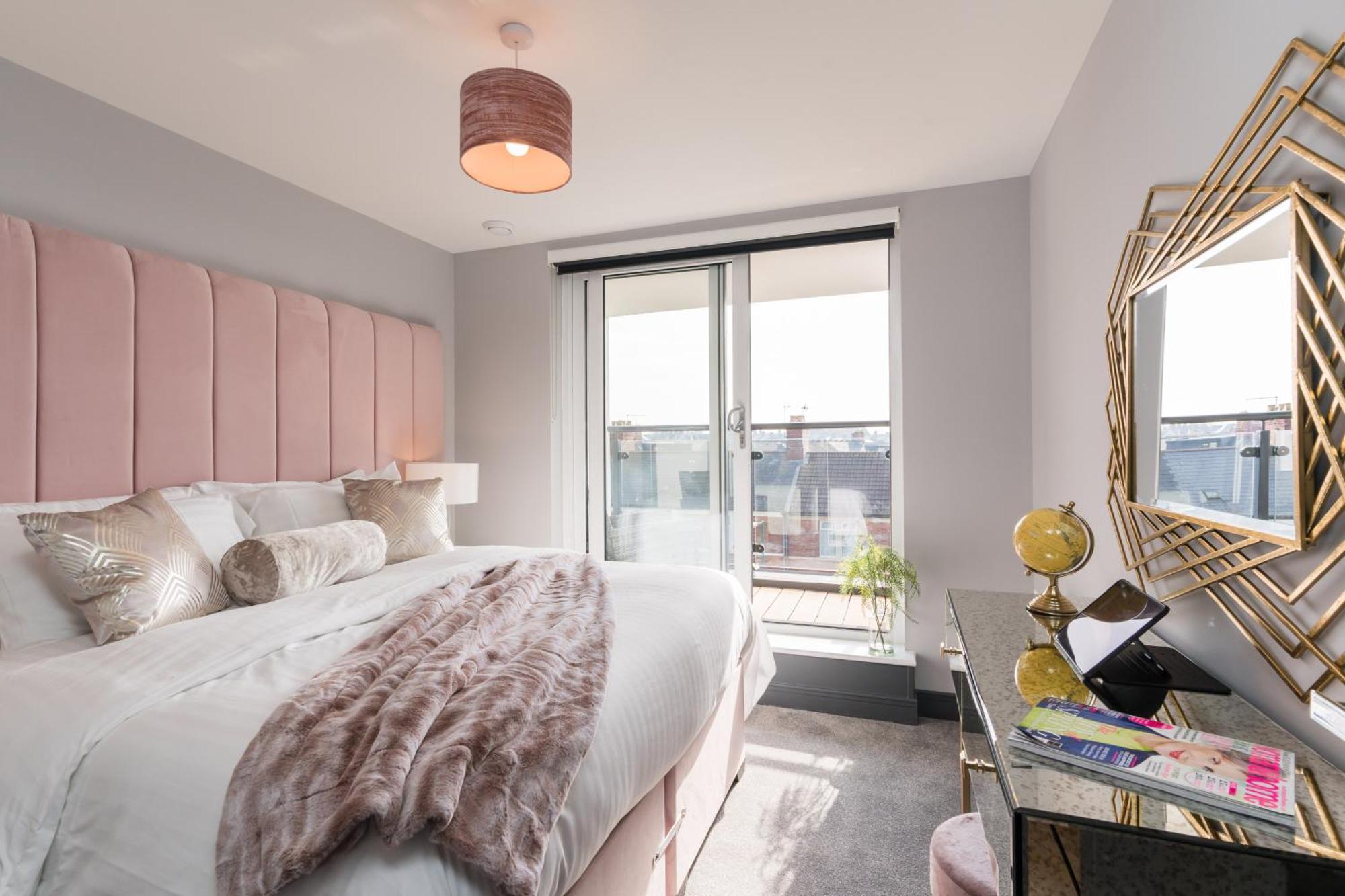 Luxe Apartments, The Moorwell, Parking, Gym - 10Mins Cardiff City Ctr Room photo