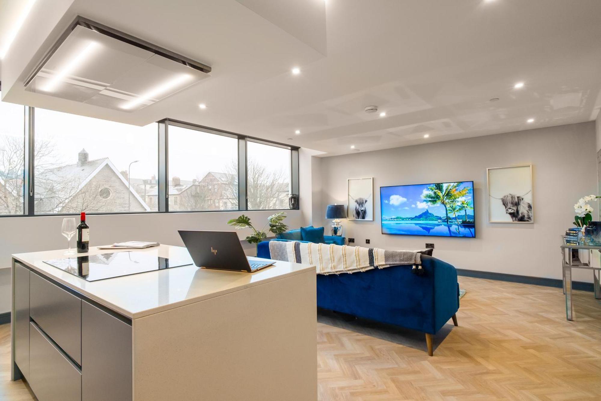 Luxe Apartments, The Moorwell, Parking, Gym - 10Mins Cardiff City Ctr Room photo
