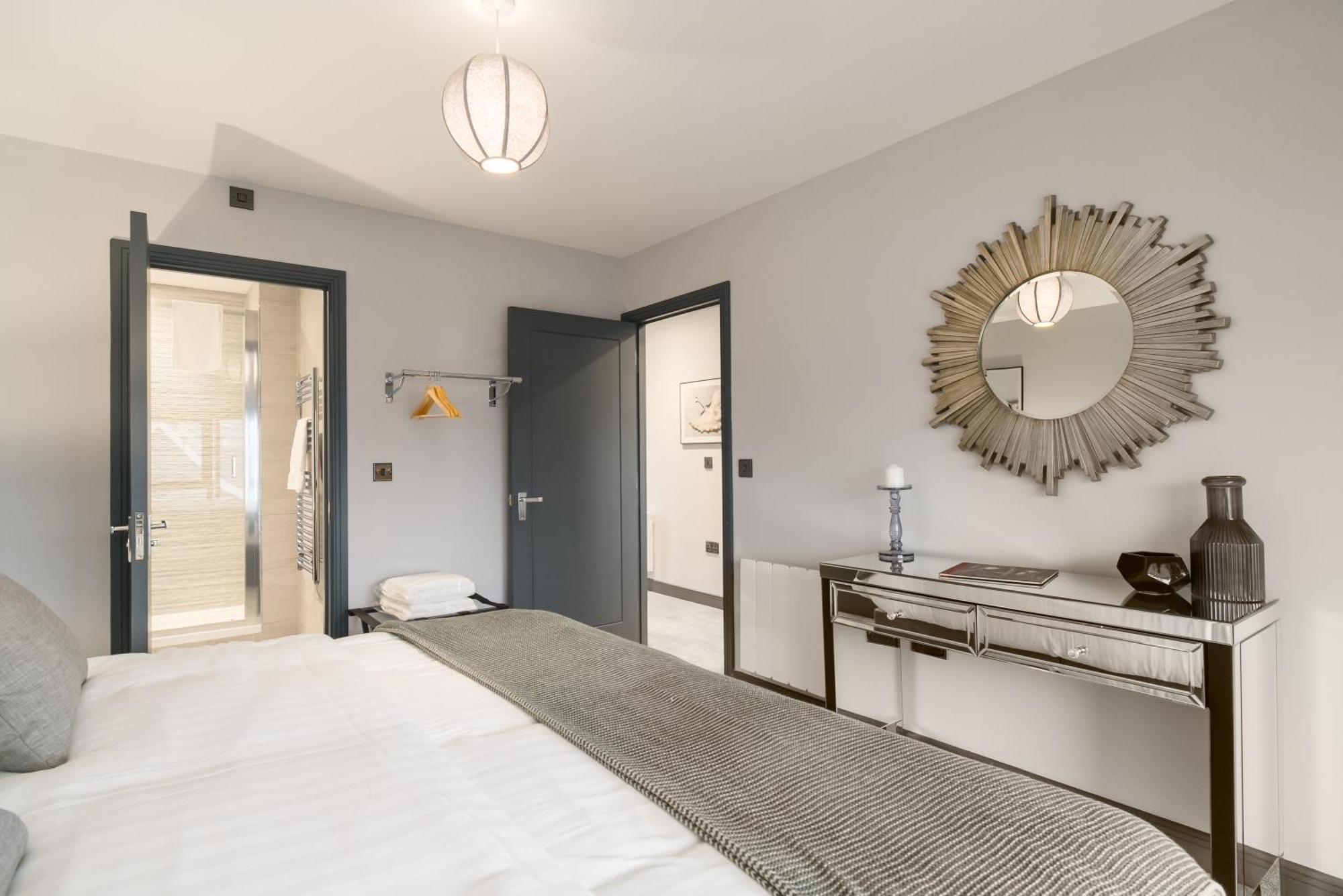Luxe Apartments, The Moorwell, Parking, Gym - 10Mins Cardiff City Ctr Room photo