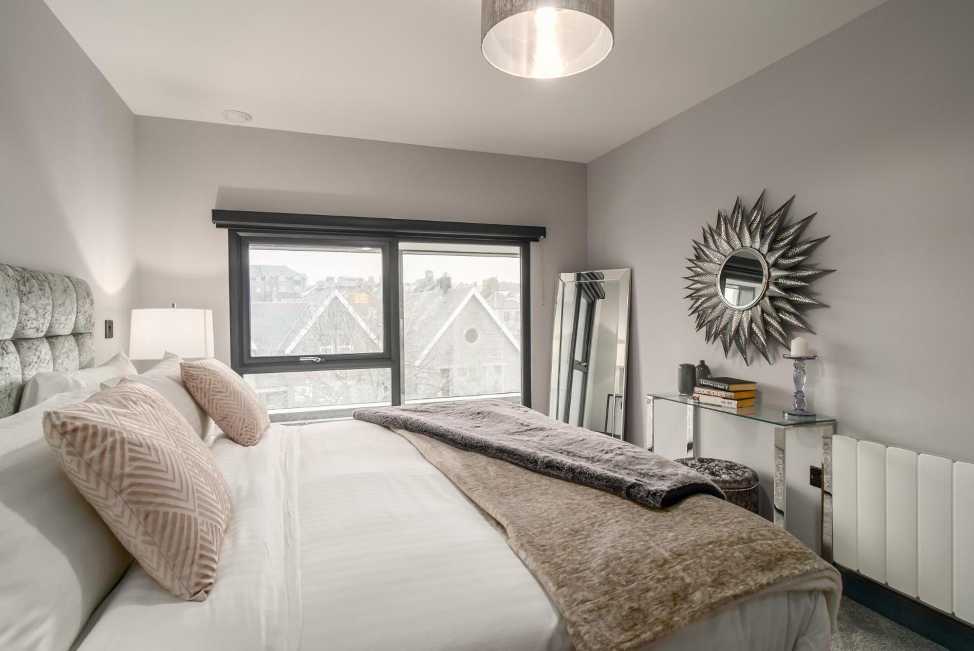 Luxe Apartments, The Moorwell, Parking, Gym - 10Mins Cardiff City Ctr Room photo