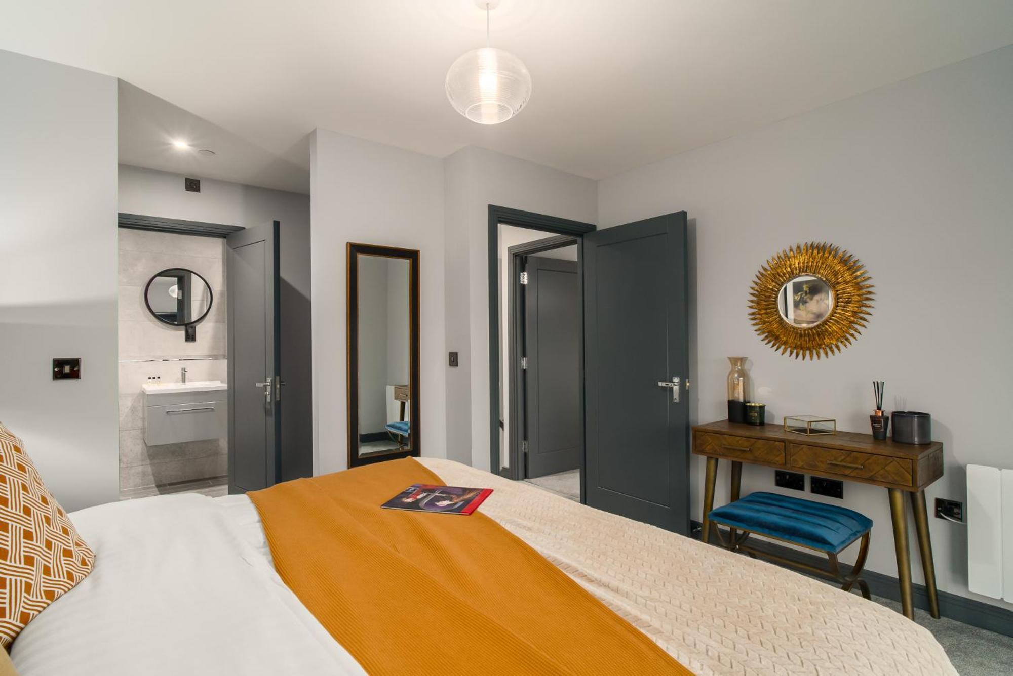 Luxe Apartments, The Moorwell, Parking, Gym - 10Mins Cardiff City Ctr Room photo