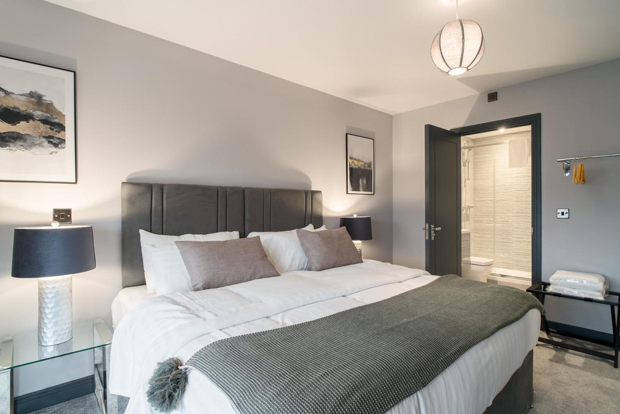 Luxe Apartments, The Moorwell, Parking, Gym - 10Mins Cardiff City Ctr Room photo